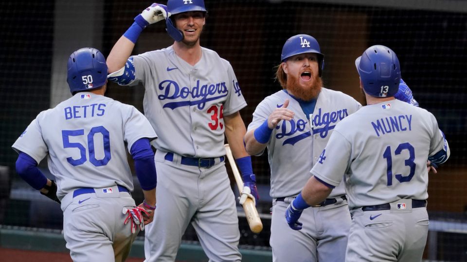 Los Angeles Dodgers,  MLB, MLB Postseason History,  St. Louis Cardinals,  2002 Los Angeles , Max Muncy, Dodgers